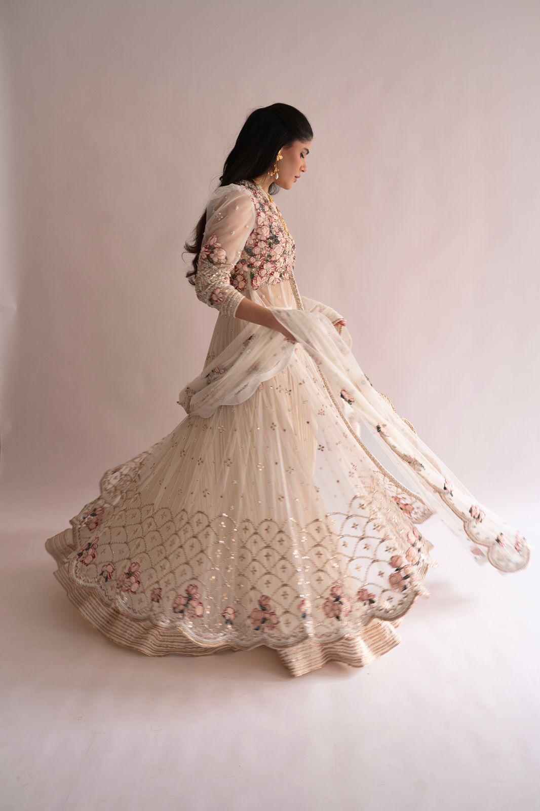 Amira Peshwas Set