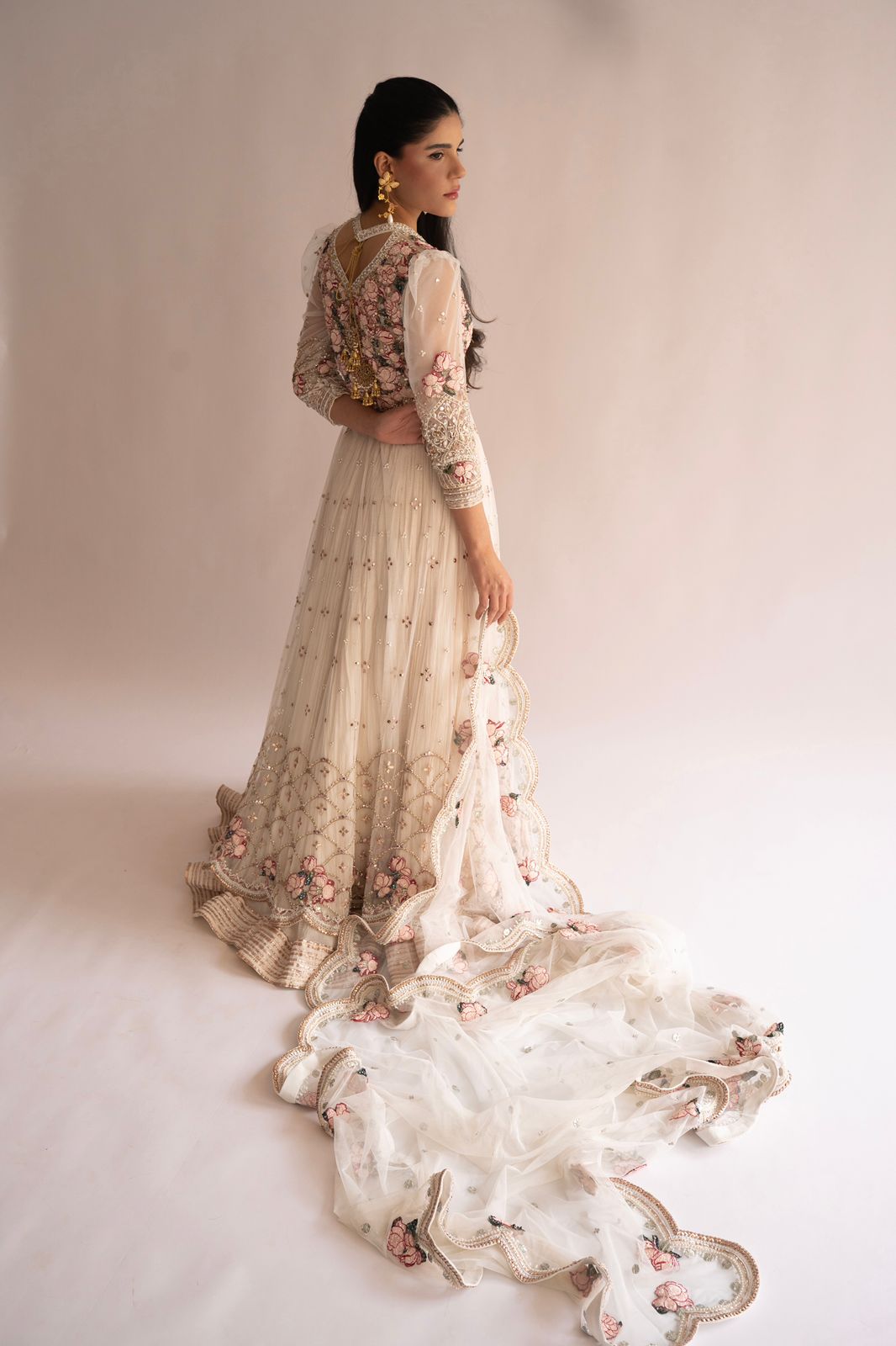 Amira Peshwas Set