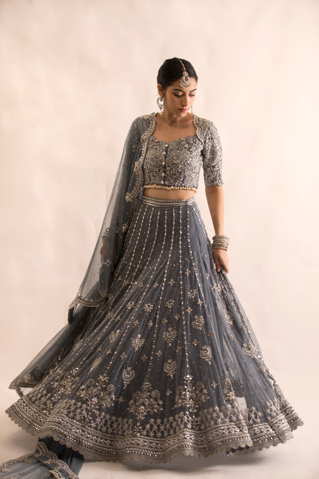 Dania Lehenga